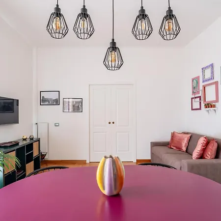 HomeDesiRome - La Casa a Colori-3